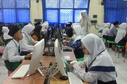 Kemenag Menerbitkan Kurikulum Madrasah Tahun Ajaran 2020 / 2021 Menggunakan Kurikulum PAI