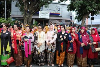 Peringatan Hari Batik Nasional